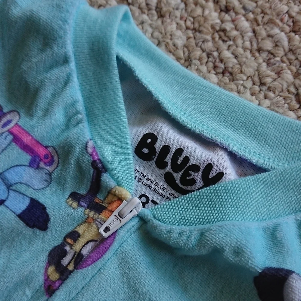 Bluey Toddler One Piece Sleeper Pajamas, Size 3T